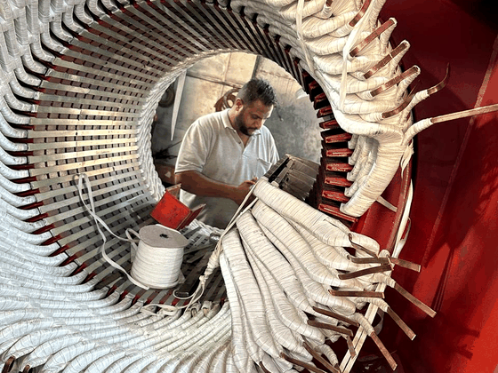 Final Thermal Banding & Insulation Application Inside Large Stator